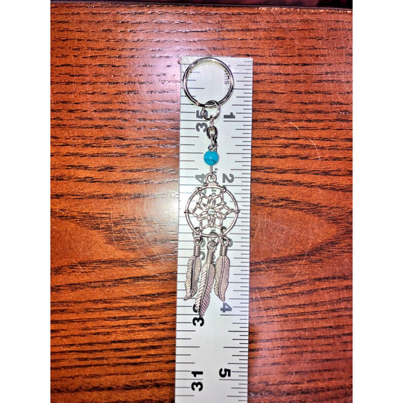 Dreamcatcher Turquoise Bead Silver-Tone Feathers Keychain! - Picture 4 of 4